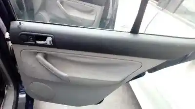 Sloopvoertuig volkswagen golf iv berlina (1j1) advance van het jaar 1999 aangedreven ahf
