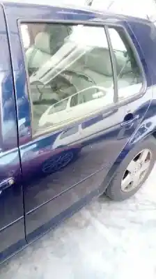 Sloopvoertuig volkswagen golf iv berlina (1j1) advance van het jaar 1999 aangedreven ahf