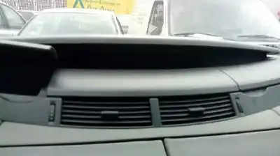 Здавання транспортного засобу renault espace iv (jk0) * року 2005 потужний ojo