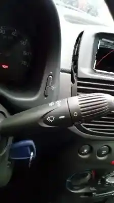 Veicolo di demolizione fiat punto berlina (188) 1.2 8v dynamic dell'anno 2005 alimentato 188a4000