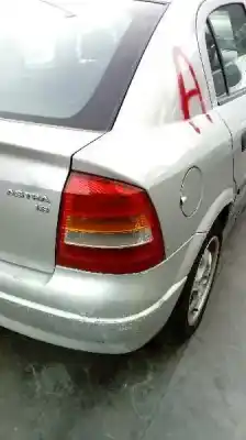 Vehicul casat opel astra g berlina club al anului 2001 alimentat z16se