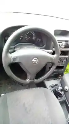 Vehicul casat opel astra g berlina club al anului 2001 alimentat z16se