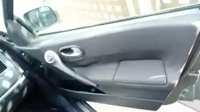 Здавання транспортного засобу renault megane ii berlina 5p authentique року 2006 потужний k9k p7