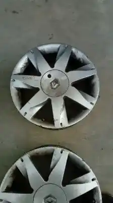 Здавання транспортного засобу renault megane ii berlina 5p authentique року 2006 потужний k9k p7