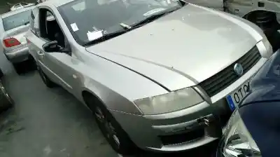 Здавання транспортного засобу fiat stilo (192) 2.4 20v abarth року 2002 потужний 192a2000
