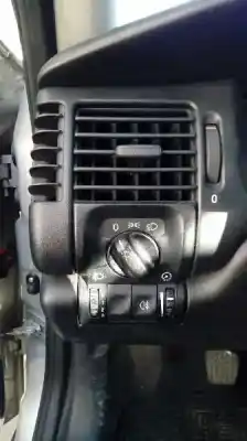 Verschrottungsfahrzeug opel vectra b berlina básico (1999->) des jahres 1999 angetrieben x16xel