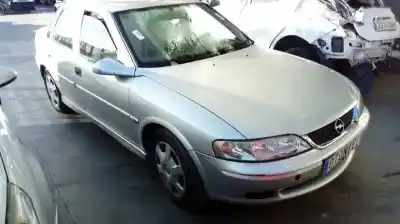 Verschrottungsfahrzeug opel vectra b berlina básico (1999->) des jahres 1999 angetrieben x16xel