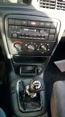 Verschrottungsfahrzeug opel vectra b berlina básico (1999->) des jahres 1999 angetrieben x16xel