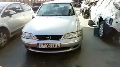 Verschrottungsfahrzeug opel vectra b berlina básico (1999->) des jahres 1999 angetrieben x16xel