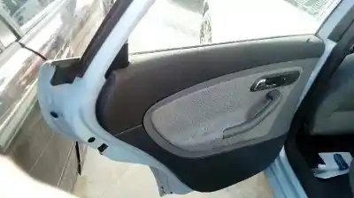 Véhicule à la ferraille seat cordoba berlina (6l2) 1.9 tdi de l'année 2003 alimenté atd