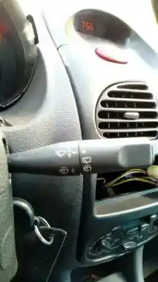 Vehicul casat peugeot 206 berlina xr al anului 1999 alimentat kfx
