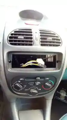 Vehicul casat peugeot 206 berlina xr al anului 1999 alimentat kfx