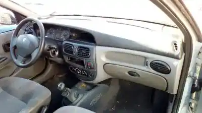 Утилизация автомобиля renault megane i fase 2 berlina (ba0) 1.4 16v expression 95 cv / 70 kw года 2001 питание k4j