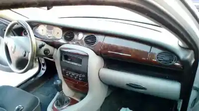 Vehicul casat mg serie 75 (rj) 2.0 cdt classic al anului 2001 alimentat d204d2