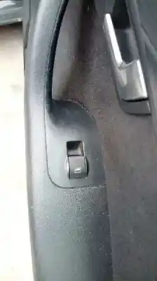 Sloopvoertuig audi a4 berlina (8e) 1.9 tdi (96kw) van het jaar 2004 aangedreven avf