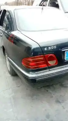 Утилизация автомобиля mercedes-benz clase e (w210) berlina diesel 300 diesel (210.020) года 1996 питание 606 912
