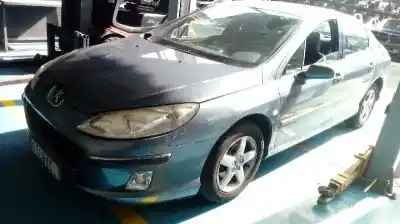 Véhicule à la ferraille peugeot 407 st confort de l'année 2006 alimenté 9hz