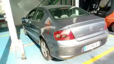 Véhicule à la ferraille peugeot 407 st confort de l'année 2006 alimenté 9hz