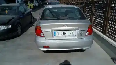 Veicolo di demolizione hyundai accent (lc) gls dell'anno 2003 alimentato g4e