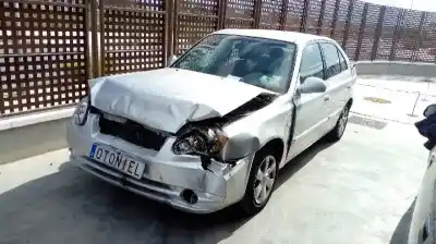 Veicolo di demolizione hyundai accent (lc) gls dell'anno 2003 alimentato g4e