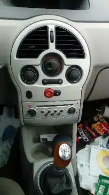 Утилизация автомобиля renault modus confort dynamique года 2005 питание doc. francesa