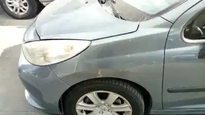 Véhicule à la ferraille peugeot 207 confort de l'année 2008 alimenté 9hx