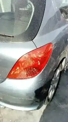 Véhicule à la ferraille peugeot 207 confort de l'année 2008 alimenté 9hx