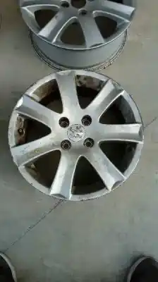 Véhicule à la ferraille peugeot 207 confort de l'année 2008 alimenté 9hx