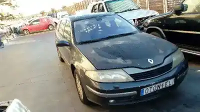 Scrapping Vehicle RENAULT LAGUNA II GRANDTOUR (KG0) Dynamique of the year 2001 powered F9Q C7