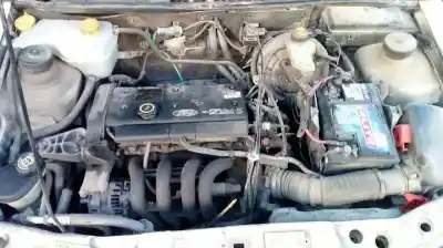 Veículo de Sucata ford fiesta berlina ghia do ano 1998 alimentado dha