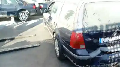 Sloopvoertuig volkswagen golf iv berlina (1j1) conceptline van het jaar 1997 aangedreven bcb