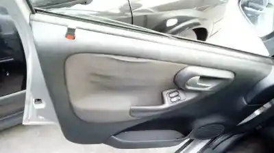 Здавання транспортного засобу opel corsa c blue line року 2003 потужний z12xe