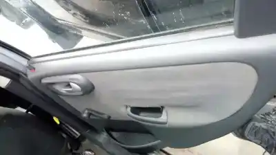 Здавання транспортного засобу opel corsa c blue line року 2003 потужний z12xe