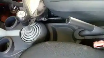 Véhicule à la ferraille mitsubishi colt berlina 5 (z30a) 1.3 atlantis de l'année 2005 alimenté d639939