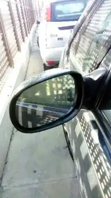 Veículo de Sucata citroen xsara picasso (n68) 2.0 hdi do ano 2002 alimentado rhy