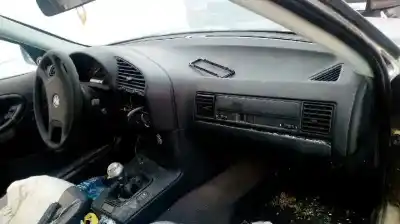 Здавання транспортного засобу bmw serie 3 berlina (e36) 1.8 cat (m43) року 1993 потужний g/184e1