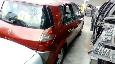 Здавання транспортного засобу renault scenic ii confort dynamique року 2004 потужний f9q d8