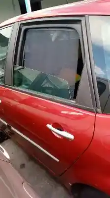 Здавання транспортного засобу renault scenic ii confort dynamique року 2004 потужний f9q d8