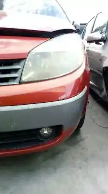 Здавання транспортного засобу renault scenic ii confort dynamique року 2004 потужний f9q d8