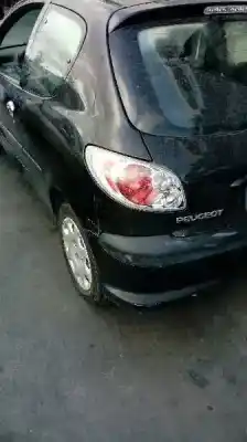Sloopvoertuig peugeot 206 berlina x-line van het jaar 2006 aangedreven kfw