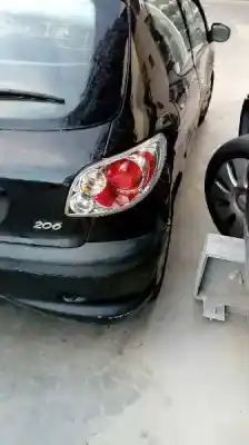 Sloopvoertuig peugeot 206 berlina x-line van het jaar 2006 aangedreven kfw