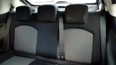 Sloopvoertuig peugeot 206 berlina x-line van het jaar 2006 aangedreven kfw