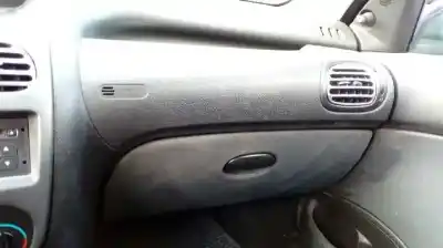 Sloopvoertuig peugeot 206 berlina x-line van het jaar 2006 aangedreven kfw