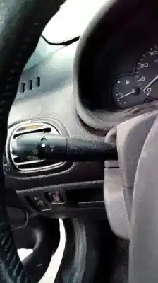 Sloopvoertuig peugeot 206 berlina x-line van het jaar 2006 aangedreven kfw