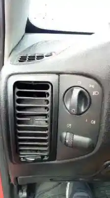 Здавання транспортного засобу seat ibiza (6k) cl року 1995 потужний 1y