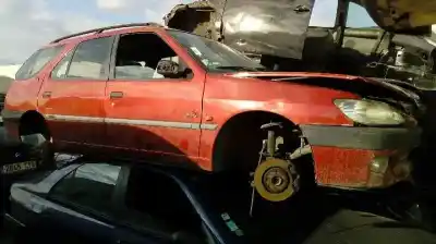Здавання транспортного засобу peugeot 306 break style року 1998 потужний dhy