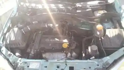 Scrapping Vehicle opel corsa c 1.2 16v cat (z 12 xe / lw4) of the year 2003 powered z12xe