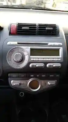 Здавання транспортного засобу honda jazz (gd1/5) 1.4 ls року 2005 потужний l13a1