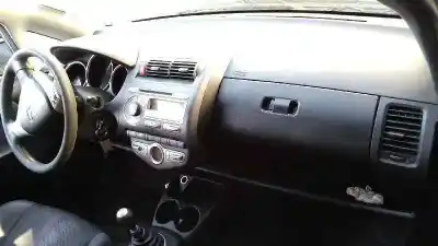 Здавання транспортного засобу honda jazz (gd1/5) 1.4 ls року 2005 потужний l13a1