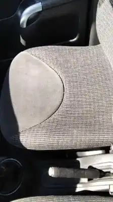 Veículo de Sucata citroen c3 1.4 do ano 2004 alimentado kfv